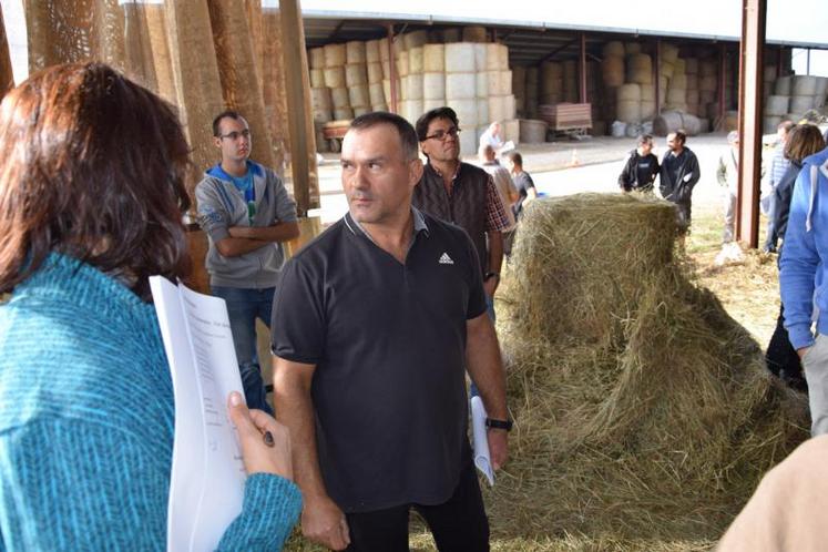 Jean-Pierre Monthubert, président du syndicat caprin de la Charente, a fait visiter sa ferme.