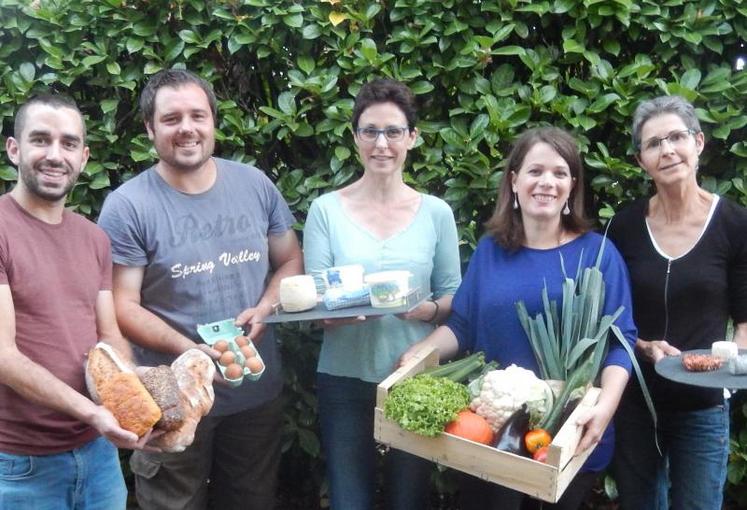 Les associés de la Sarl les amis du marais niortais ont recueilli 6745 euros pour leur projet d’épicerie en plein coeur de Niort.