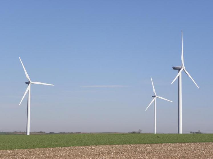En Nouvelle-Aquitaine, l’éolien totalise 588 Mégawatts installés selon l’Ademe.