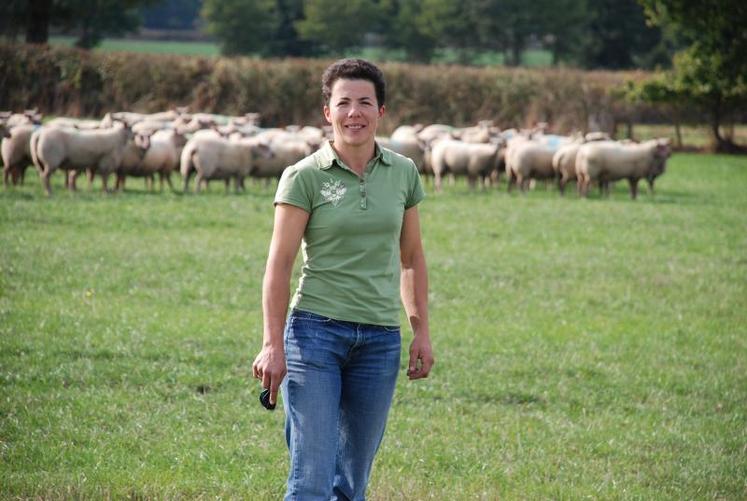 Alexandra Merlande a ouvert les portes de son exploitation vendredi 9 octobre, à l’occasion de la Journée de la femme rurale. C’est le quotidien d’une structure qui compte un troupeau de 650 brebis et 70 ha, qu’elle a présenté.