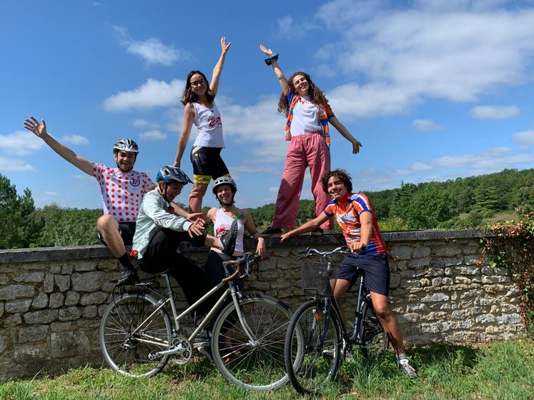 La troupe des « Gaillardes » donnera sa première représentation samedi à Saint-Hilaire-de-Villefranche.