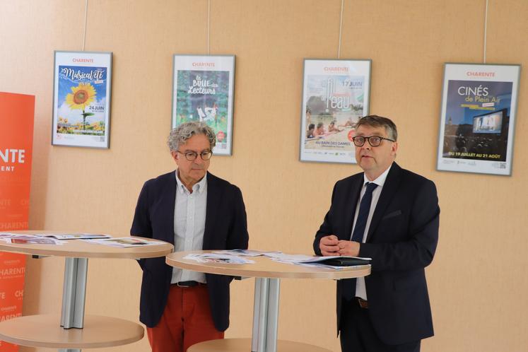 Philippe Bouty, président du Département de la Charente, et Patrick Mardikian, vice-président en charge de la Culture, du Patrimoine et du Tourisme, ont dévoilé les événements de l'été organisés par le Département. Une programmation qui mêle musique, sport, photographie… « Avec cette programmation, nous voulons faire passer deux messages. D’abord que les territoires ruraux ne sont pas en reste. Ce programme, c’est la culture partout et pour tous ! Nous ne voulons pas qu’il y ait d’un côté, une culture pour 