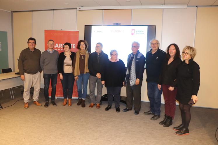 "Grands villages pour demain" est un dispositif régional expérimental qui ne sera d'abord déployé qu'en Charente.