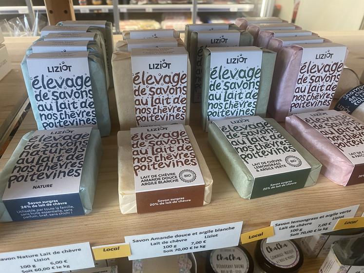 Les savons Liziot sont vendus entre 5,50 et 6,50 € la pièce.