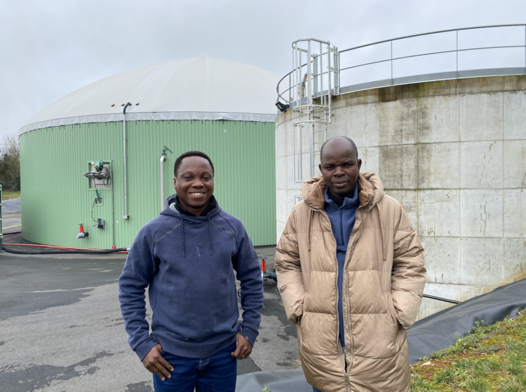 Mardi 13 février, Rony Etsé et N'dawi Essowé, délégation de la principale union de producteurs du Togo, visitaient l'unité de méthanisation de Melle.