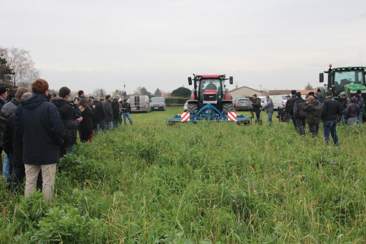 Tout au long de l'année, la FD Cuma participe à l'organisation de démonstrations de matériels lors de journées techniques (photo d'archives).