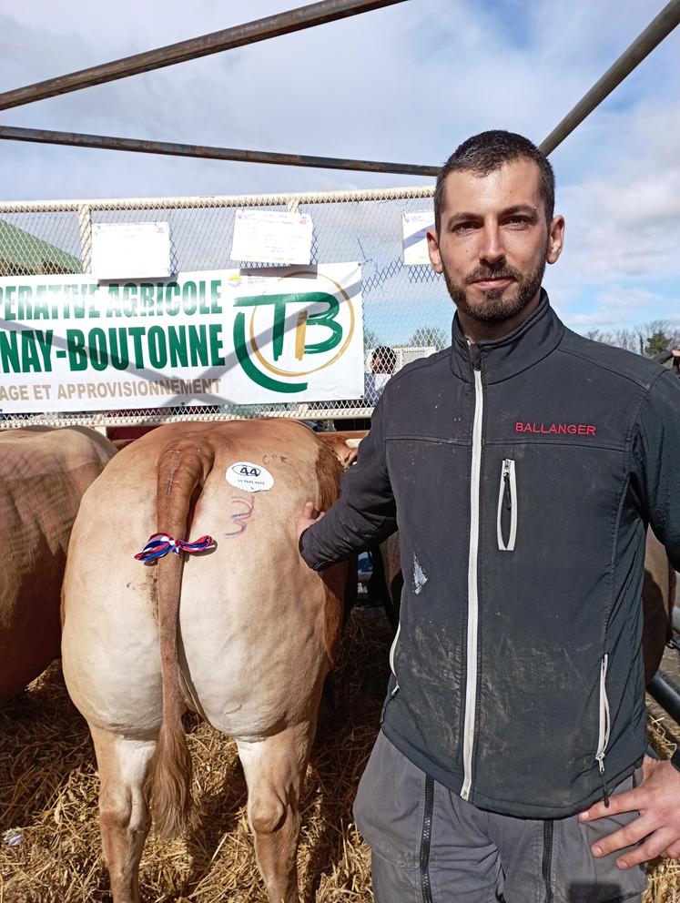 Romain Garandeau, de l'EARL les Treize Oeufs à Muron, est reparti avec le Grand Prix de Championnat.