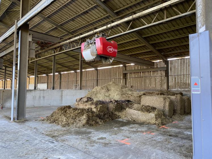 Grappin du Lely Vector, Scea Ségora, Faye-l'Abbesse (79).