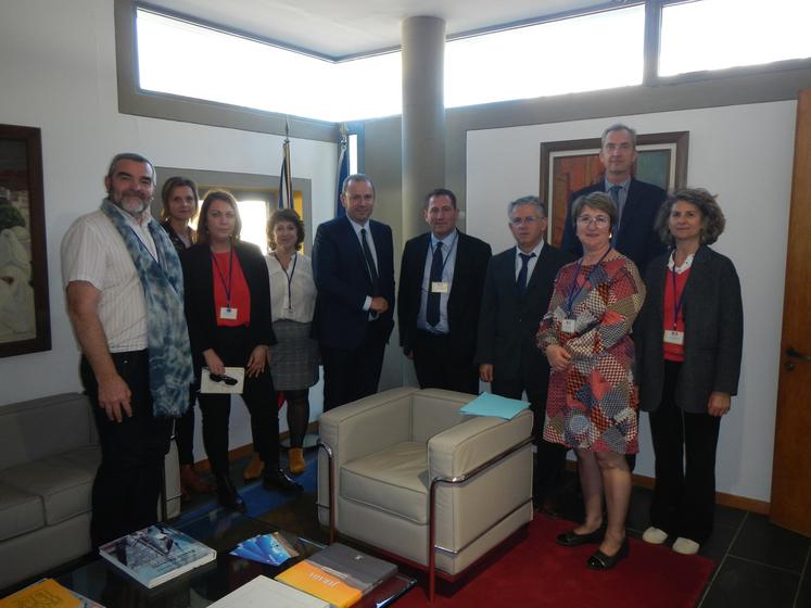 La délégation Fnsea avec l'ambassadeur de France au Maroc, le directeur de l'OFII et le conseiller agricole Maroc et Tunisie pour le ministère de l'agriculture.