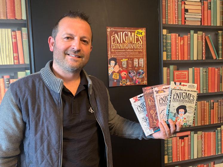 Dominique Faucher, alias « Doumé », présente ses jeux, garantis 0 % numérique.