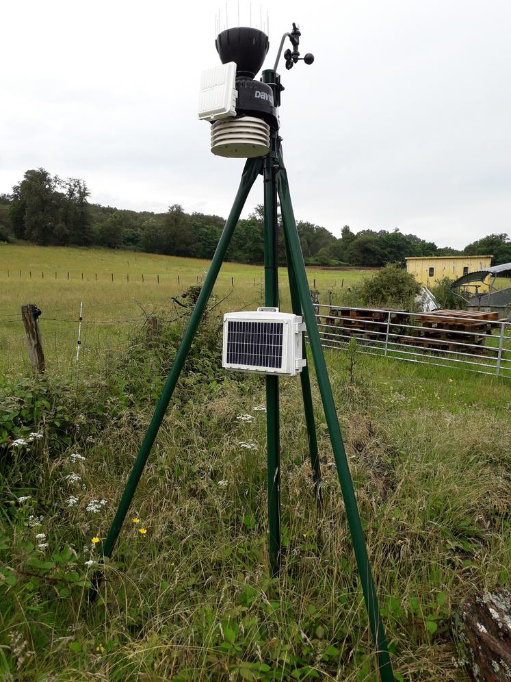 Pendant plus de trois ans, cet albédomètre installé sur le site d'innovation et de recherche du Mourier a enregistré l'albédo toutes les dix minutes.