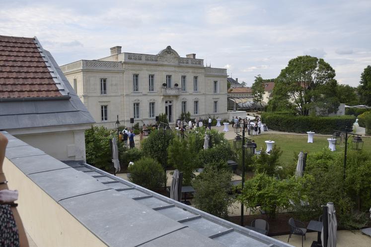 L'hôtel La Nauve est une demeure située dans le quartier de Crouin, à Cognac.