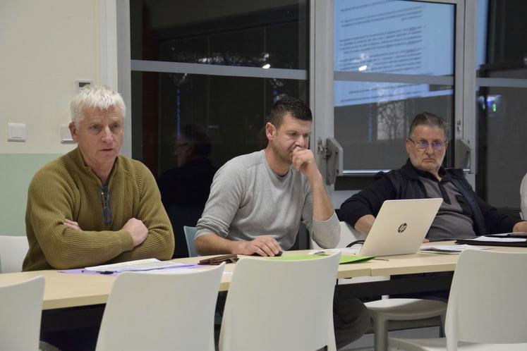 De gauche à droite : Jean-Paul Bonnoron, trésorier, Romain Berron, président et Jean-Paul Létard, secrétaire de l'Afdi Charente.