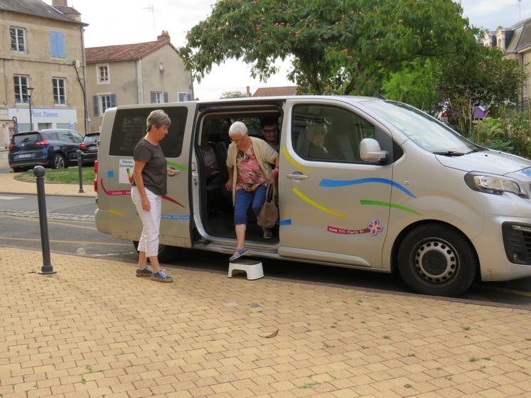 Trois minibus de 9 places de la société Titi Floris vont sillonner le territoire depuis ce jeudi 2 janvier.