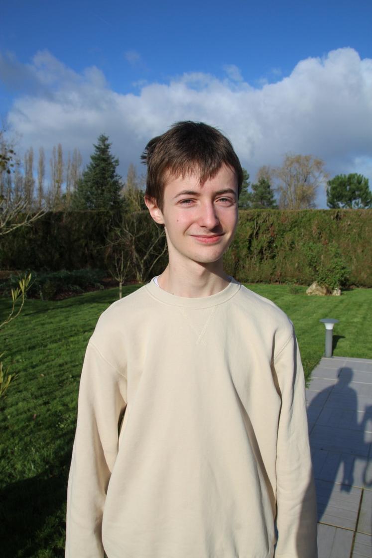 Nathan Rimbert et Léonie Chaperon sont membres du Conseil régional des jeunes de Nouvelle-Aquitaine.