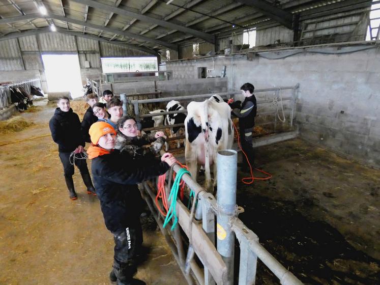 Pour les jeunes apprenants de l'Agrocampus de Saintonge, la participation au Salon de l'agriculture est une première qu'ils attendent avec impatience !