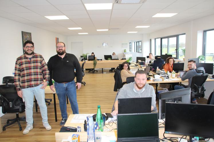 L'équipe de Terra Solaire réfléchit aussi à l'ouverture d'une antenne dans le Bordelais.