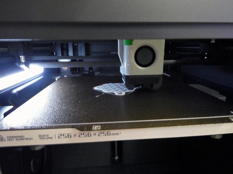 L'impression 3D permet de réaliser des pièces de rechange non normées pour certains appareils, ou des accessoires bien utiles... À condition de savoir s'en servir !