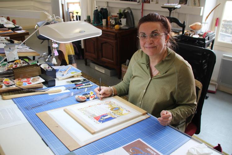 Myriam Chesseboeuf a installé Le parchemin du roy à Chauvigny.