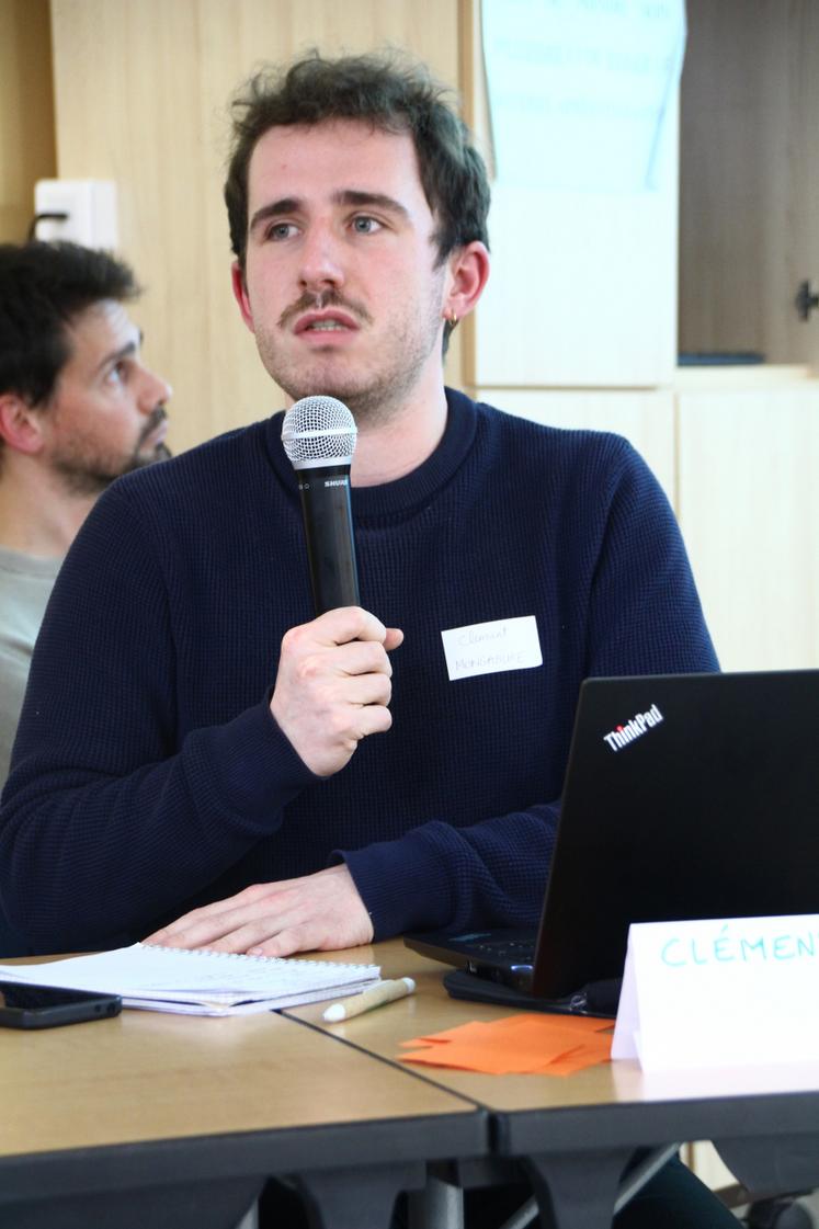 Clément Mongabure, chargé de mission Aides et Réglementation à la Fnab.