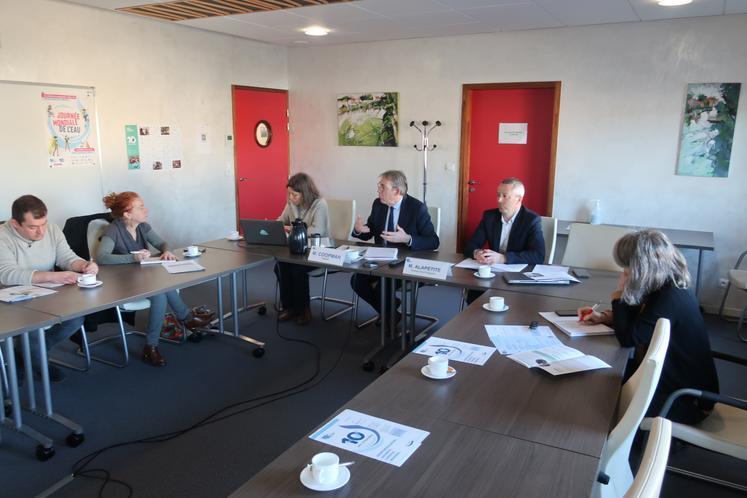 Rémy Coopman, président et Bruno Alapetite ont détaillé les chiffres et activités d'Eaux de Vienne.