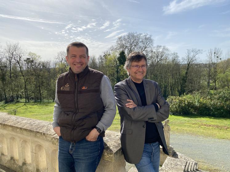 Frédéric Audurier et Guy Talineau (directeur et président de la FDC 79) plaident pour une chasse assumée et reconnue pour son utilité publique.