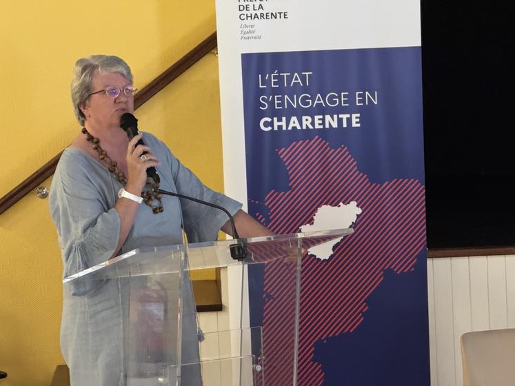 Adeline Bard, sous-préfète de l'arrondissement de Confolens, est la "référente ruralité".