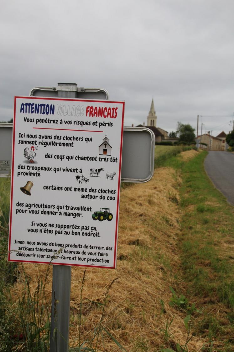 À l'entrée de Basses, les élus ont voulu marquer les esprits, au cas où les bruits de la campagne ne plairaient pas aux citadins.