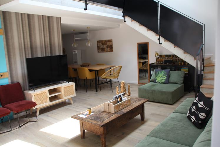 La Maison Jolirêve, c'est une ancienne grange transformée en gîte et rénovée avec les dernières normes environnementales.