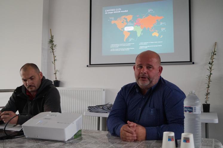 À droite : le P.-D.G. Yannick Masmondet, P.-D.G., aux côtés de son associé Thierry Laplaige.