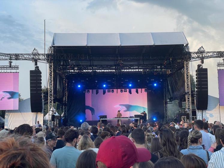 Petit Biscuit a enflammé la soirée électro, le jeudi.