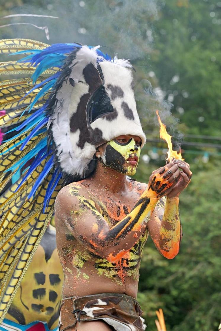 Un artiste mexicain du groupe El Gran Ballet Mexicanisimo.