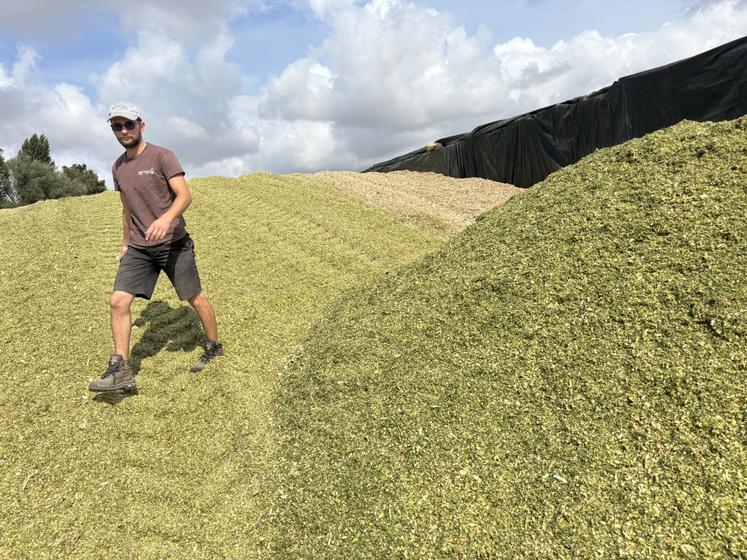 Guillaume Bouster a finalisé mercredi son ensilage.