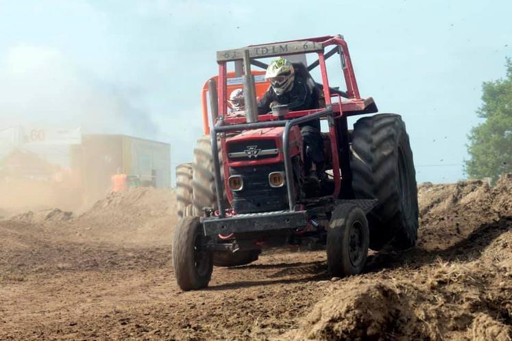 Près de 25 tracteurs de l'association National Tracto Cross assureront le spectacle le 31 août.