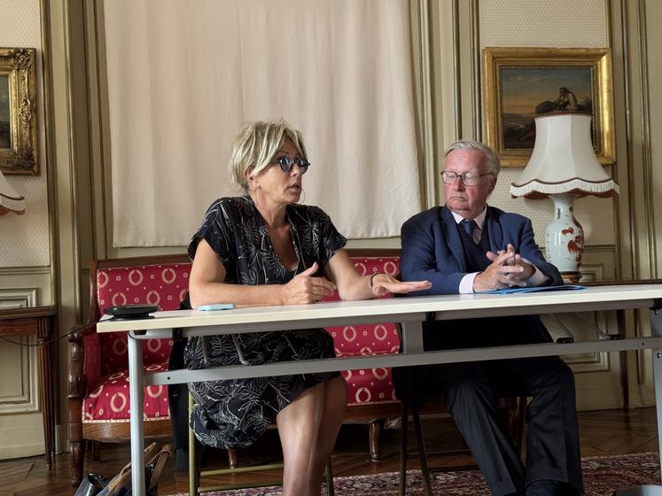 Les sénateurs Nicole Bonnefoy (Groupe socialiste, écologiste et républicain) et Louis-Jean de Nicolaÿ (Les Républicains - Sarthe) sont les rapporteurs de la Commission de l'aménagement du territoire et du développement durable.