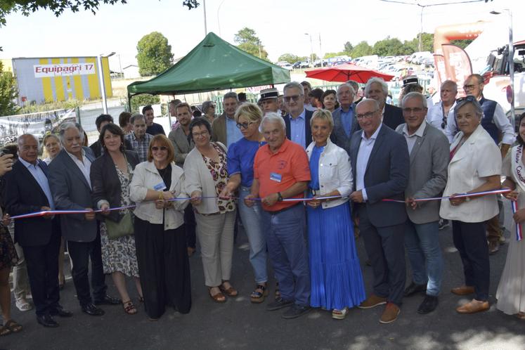 La foire-exposition de Barbezieux a été inaugurée vendredi après-midi par la sous-préfète de Cognac, Nathalie Clarenc.