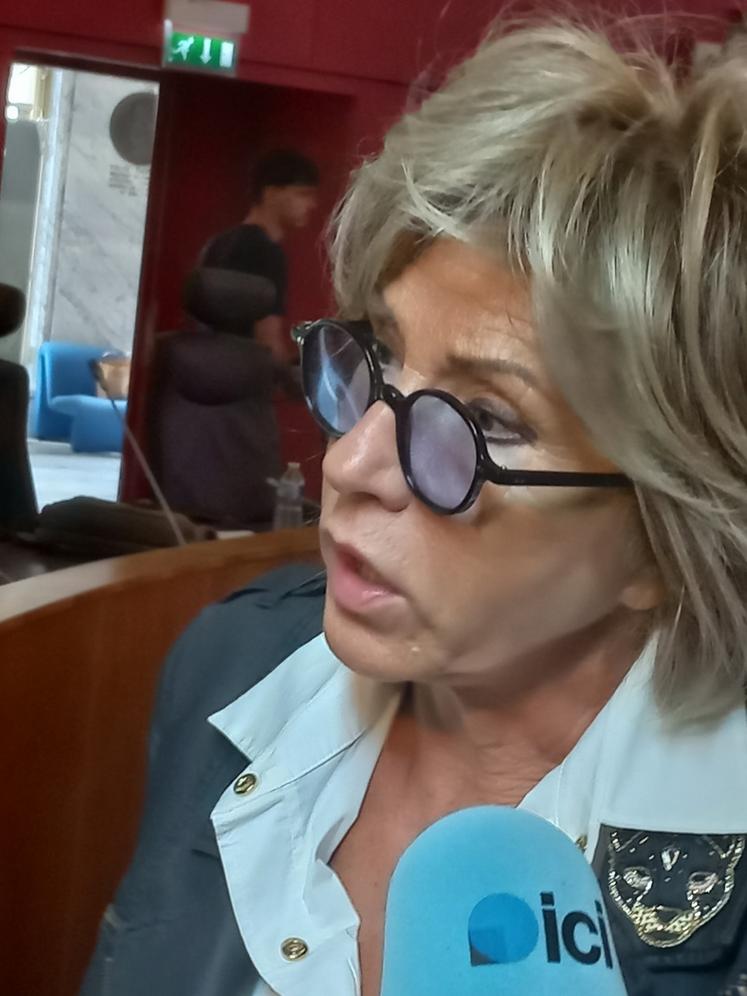 La sénatrice Nicole Bonnefoy a retiré sa candidature à la présidence au troisième tour.