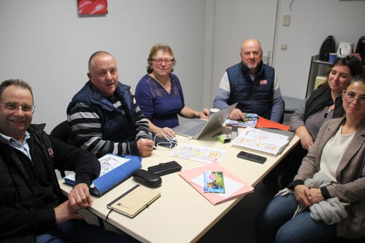 L'équipe organisatrice était en réunion cette semaine. Objectif: s'adapter avec optimisme à l'actualité.