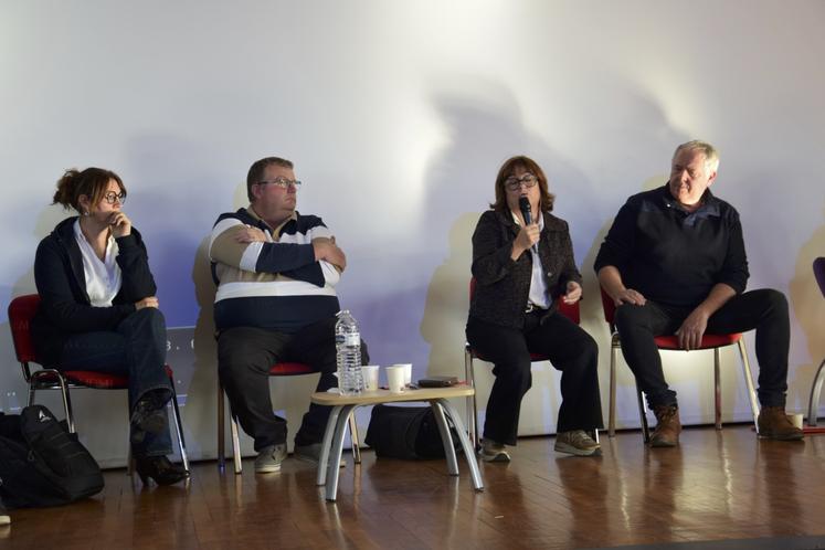 De gauche à droite ; Ludivine Thibaud, Mickael Viaud, Laëtitia Plumat et Frank Olivier.