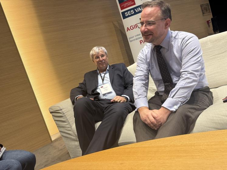 François-Xavier Vigneras, président de l'UIMM Charente, et Frédéric Gonand, docteur et professeur en économie,