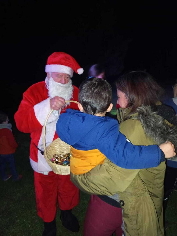 Sur le marché de noël de l'APE de l'école Anché-Voulon.
