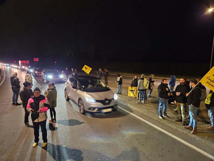 manif conf 86 DNC decembre 2025 barrage filtrant