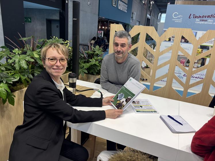 Aurélie Fleury et Christophe Puisais se sont rendus au Sia lundi.