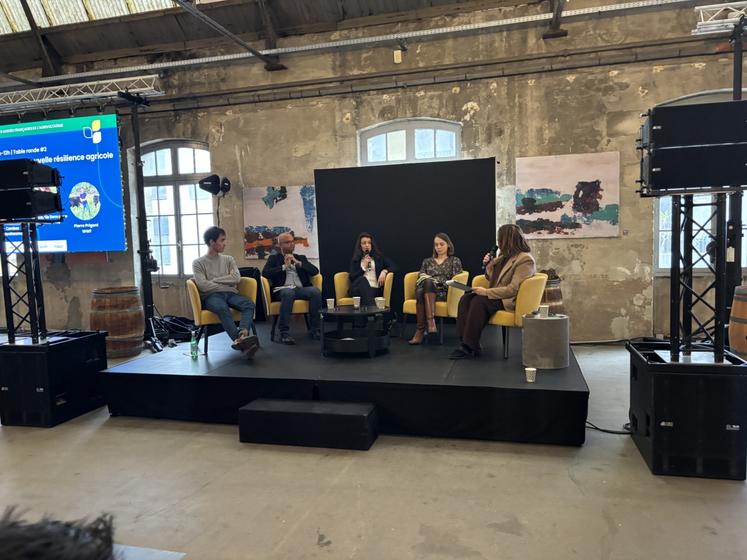 Quatre tables rondes ont permis d'évoquer de très nombreux sujets.