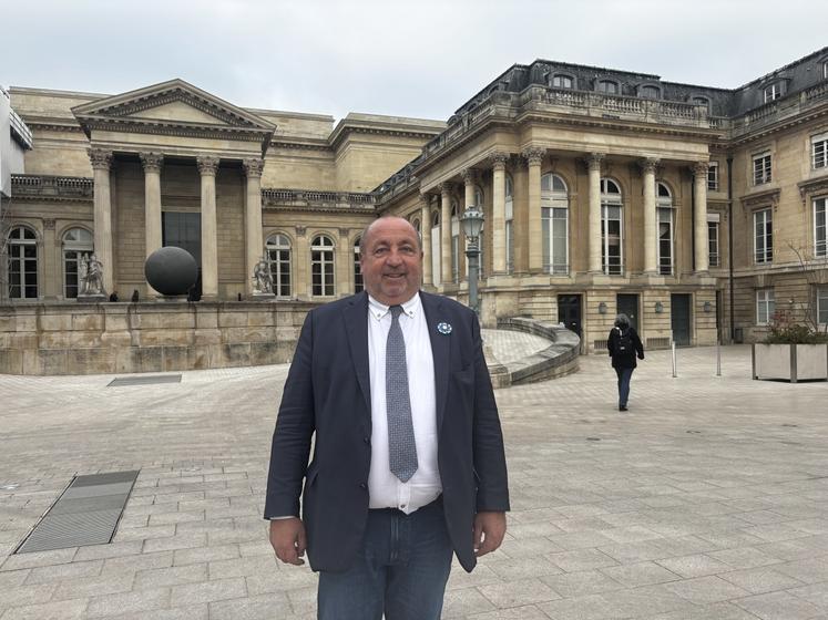 Pascal L

Arbre ou panneau?ecamp.