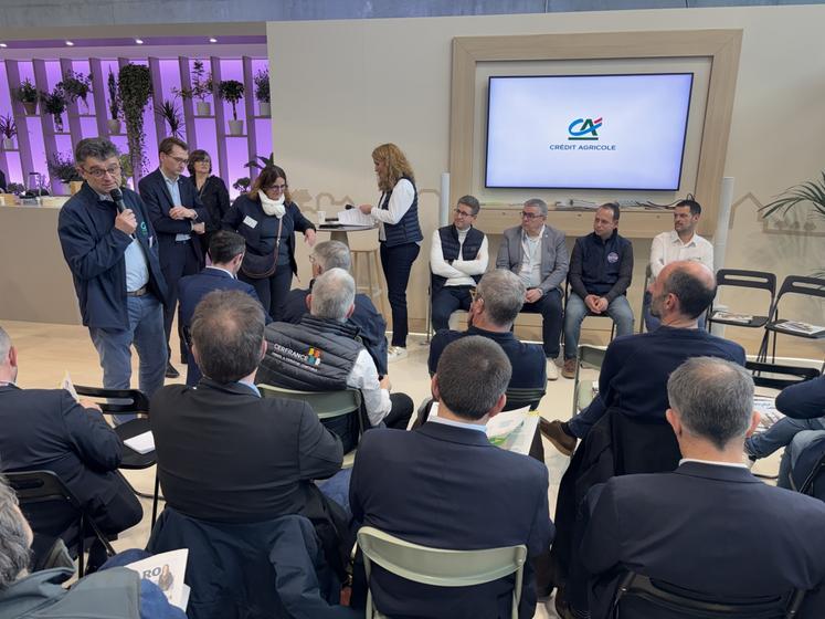 La table ronde était proposée par le Crédit Agricole Touraine Poitou.