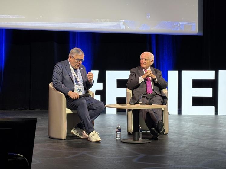 Philippe Largeau a évoqué de nombreux sujets agricoles et internationaux avec Jean-Pierre Raffarin.