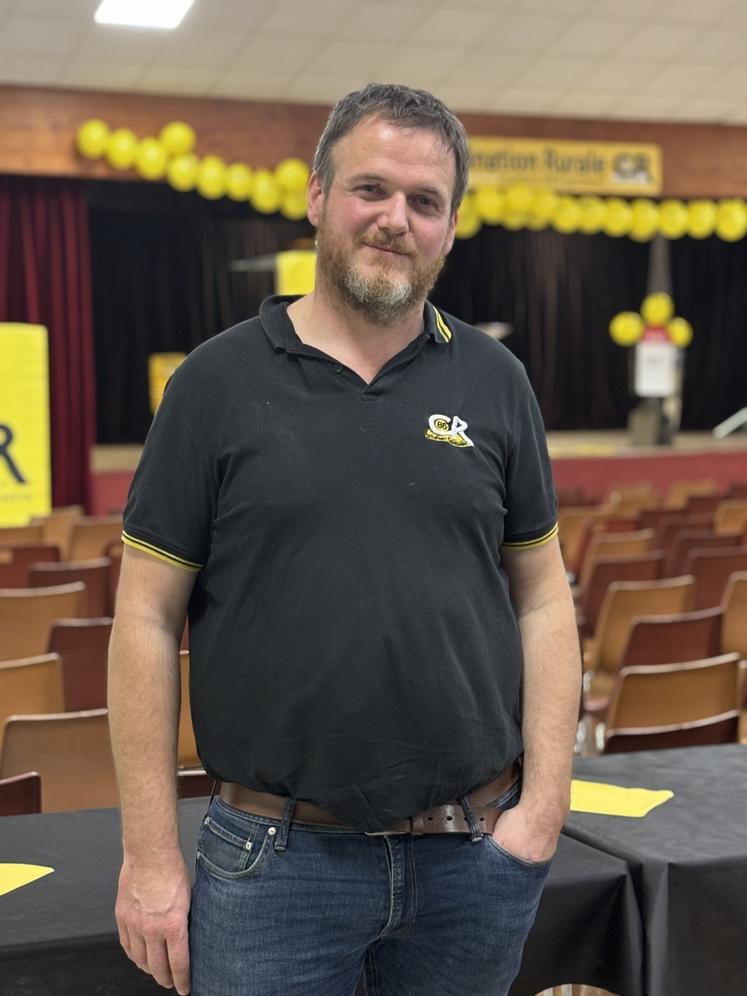 François Turpeau se félicite de l'affluence constatée lors de l'assemblée générale du syndicat.