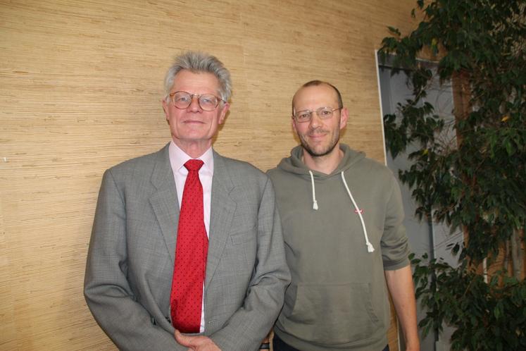 Neil MacLeod dirige l'entreprise Idemeca à Nouaillé-Maupertuis et Benoît Lelaure est président de l'Association des acteurs économiques de Nouaillé-Maupertuis (Adaen).