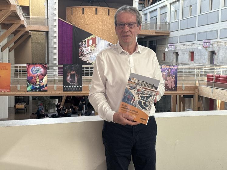 Yves Jean, préside le Ceser, assemblée consultative qui représente la société civile en Nouvelle-Aquitaine. Il donne des avis sur les budgets et les grands schémas régionaux.